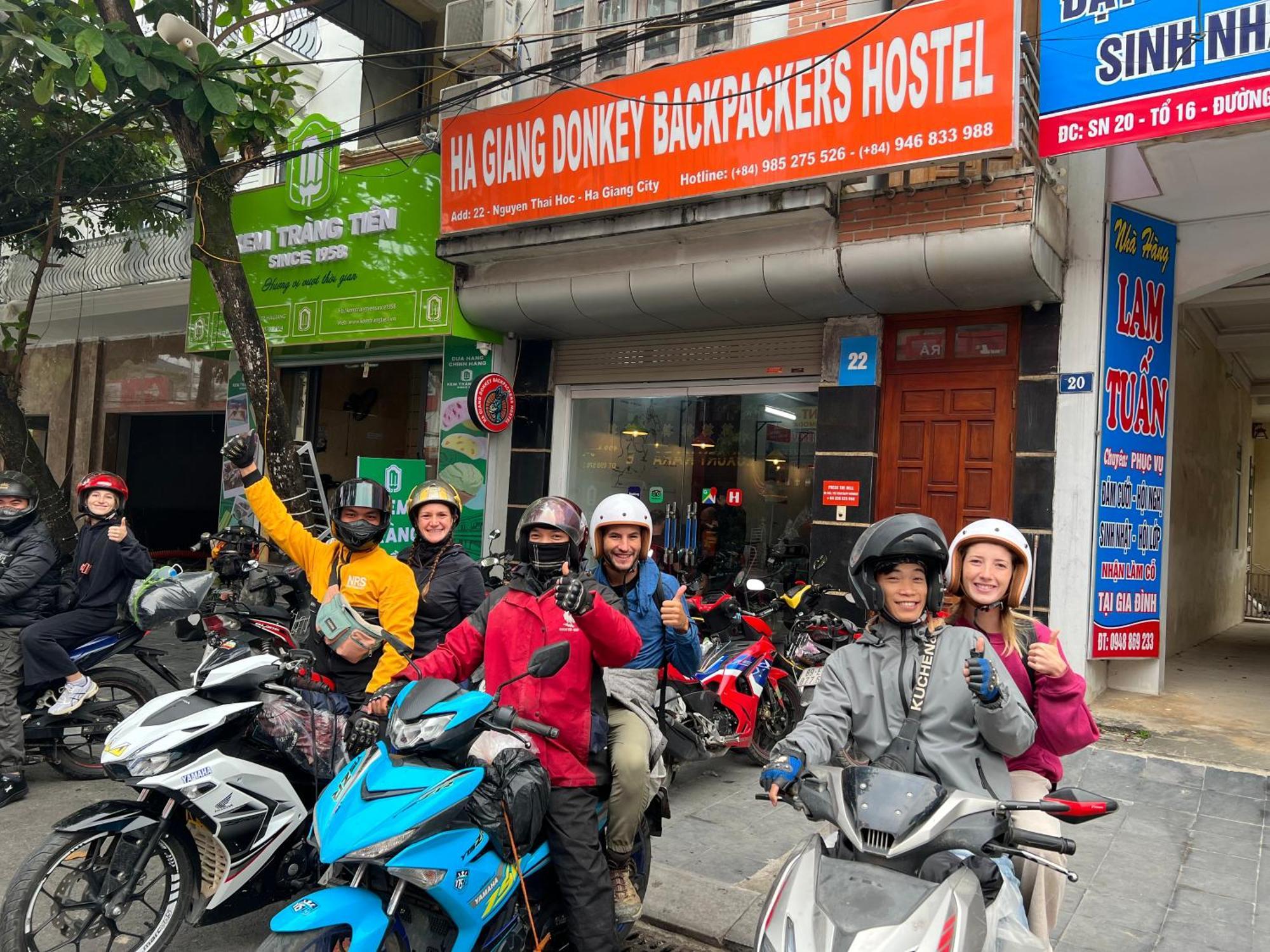 Ha Giang Donkey Hostel Extérieur photo